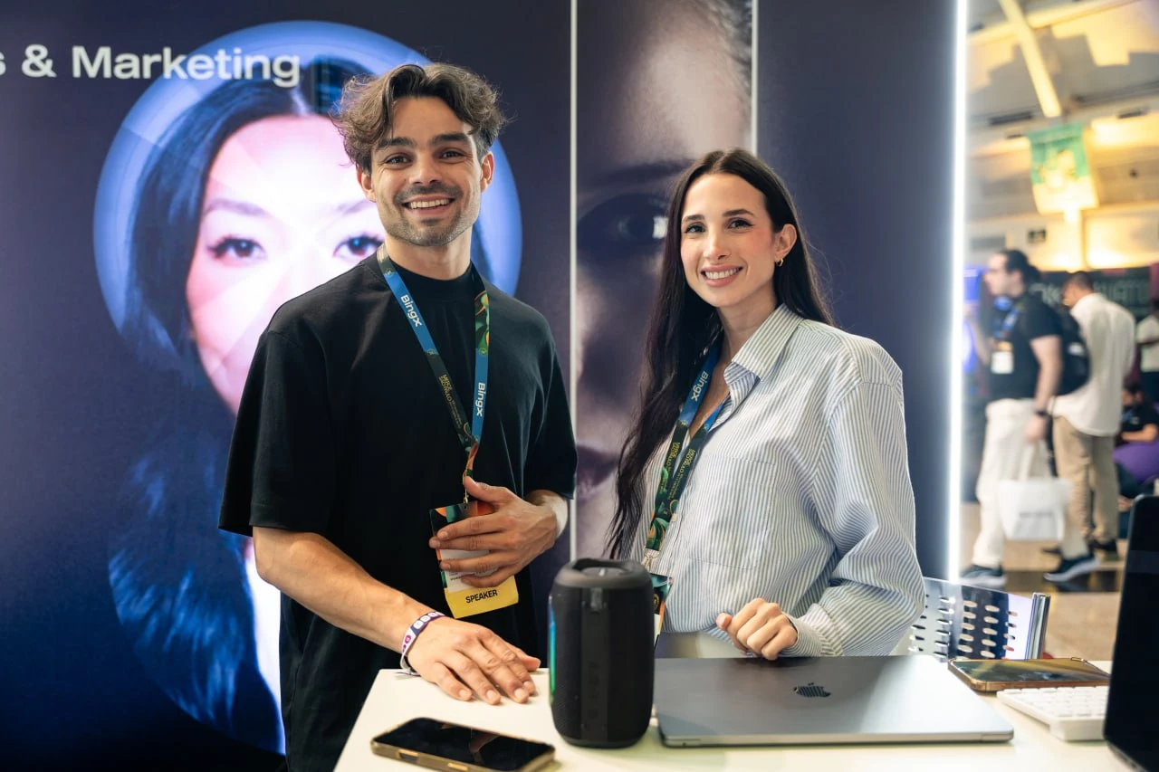 WTC Sao Paulo UNIT FAN product launch booth